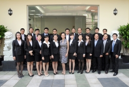MC Nguyễn Cao Kỳ Duyên thăm trụ sở mới của công ty Hưng Thịnh