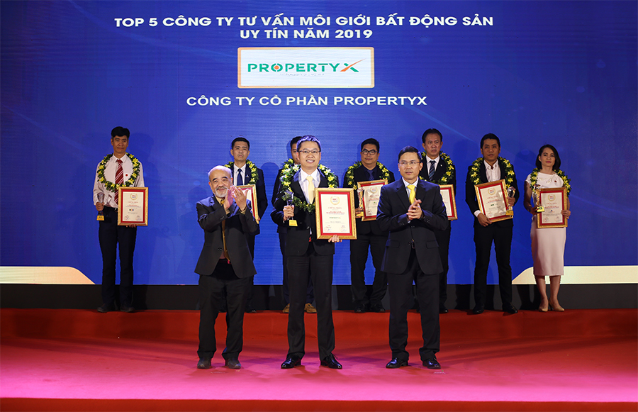 Tập đoàn Hưng Thịnh và Propertyx được vinh danh Top 10 chủ đầu tư BĐS uy tín và Top 5 công ty tư vấn & môi giới BĐS uy tín 2019