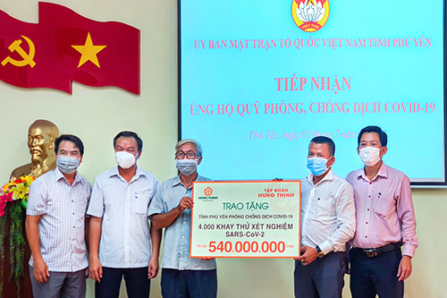 HUNG THINHグループはPHU YEN省に必須な医療装置を寄付