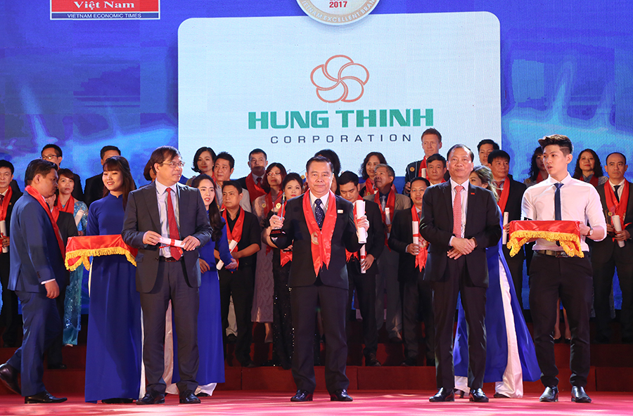 Hung Thinh Corp vinh dự đón nhận giải thưởng “Thương hiệu Mạnh Việt Nam 2017”