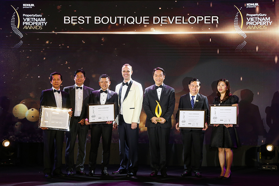 Hung Thinh Corp vinh dự đón nhận 2 giải thưởng tại lễ trao giải Vietnam Property Awards 2018